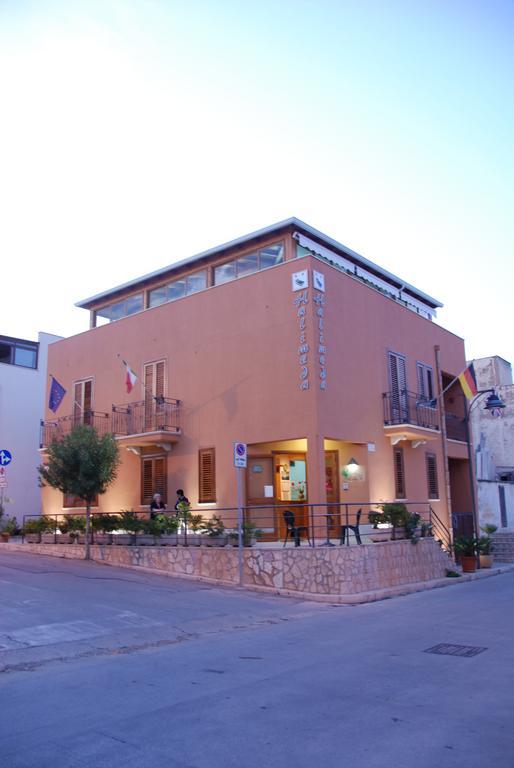 Hotel Halimeda 산비토로카포 외부 사진